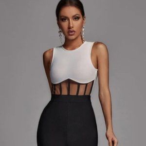 Bella Barnett Allegra Jumpsuit - Color: White and Black - Siza: XS